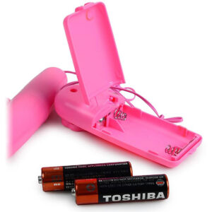 trung-rung-tinh-yeu-2-dau-dung-pin-aa