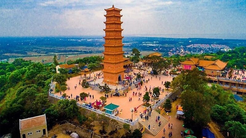 Chùa tháp Tường Long